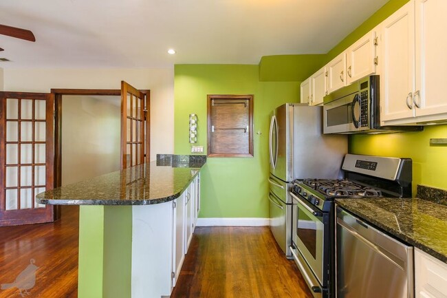 Building Photo - Light-Filled Two Bedroom Home in Hill East...