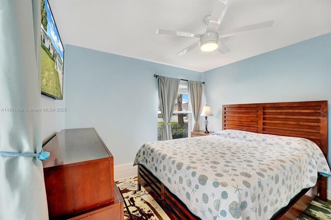 Building Photo - 3833 Cypress Lake Dr