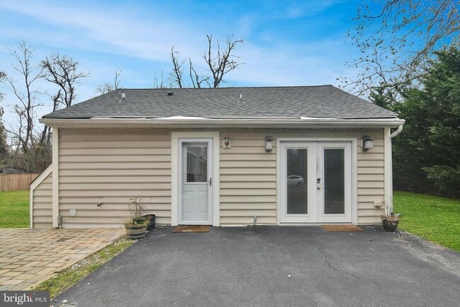 Building Photo - 8229 Jumpers Hole Rd