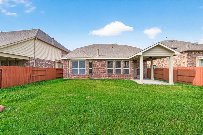 Building Photo - 17415 Sandalisle Ln