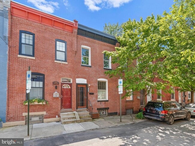 Building Photo - 3026 W Harper St