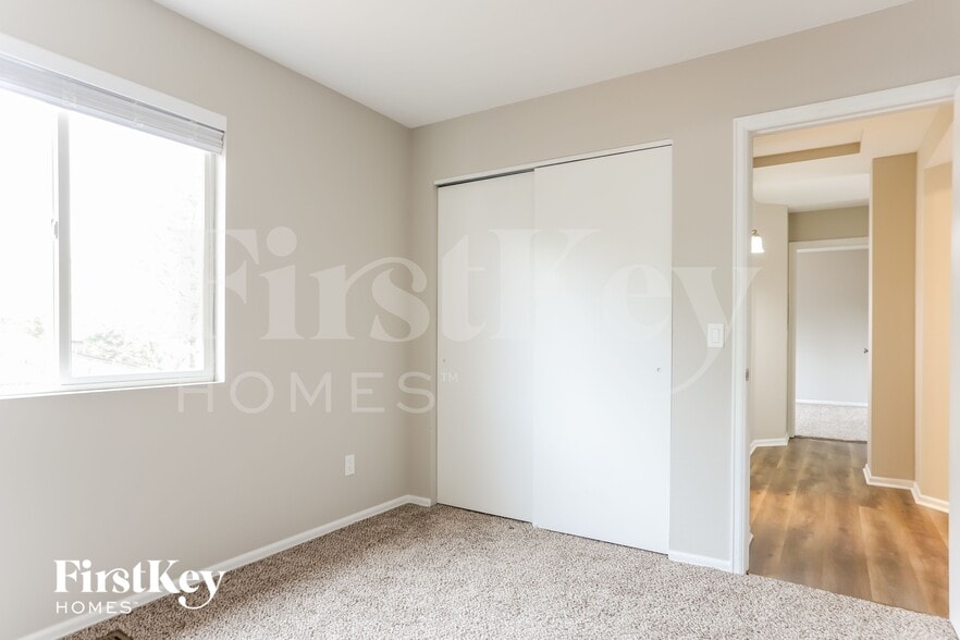 Building Photo - 7170 Allens Park Dr