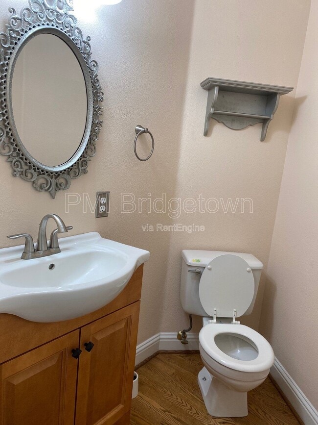 Building Photo - 12805 SE Spring Mountain Dr