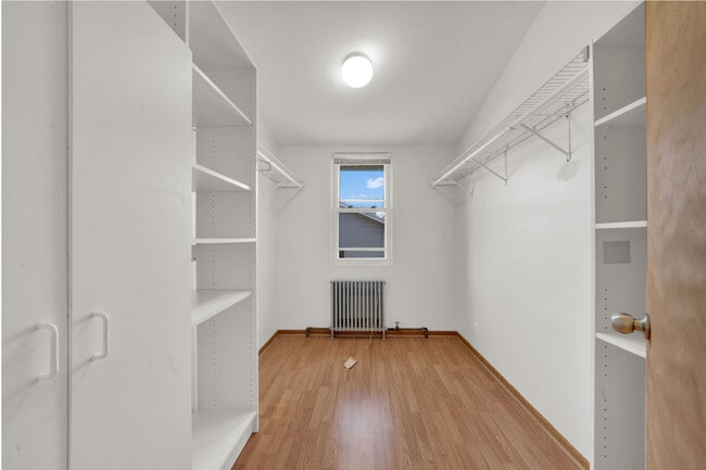 Building Photo - 6238 S Massasoit Ave