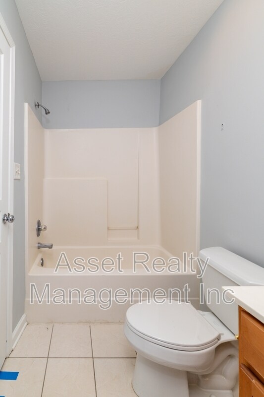 Building Photo - 1217 Dreamview Ln