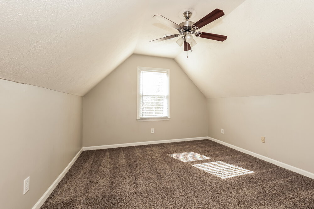 Building Photo - 1818 Pennington Dr