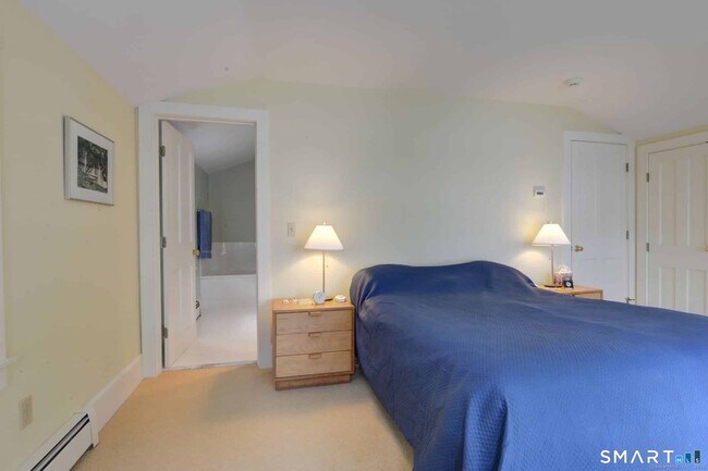 Building Photo - 63 Old Cne Rd