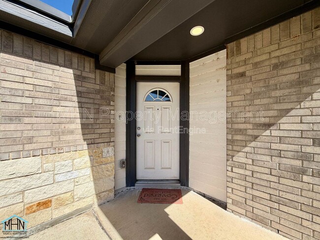 Building Photo - 11151 Hollinger Cir