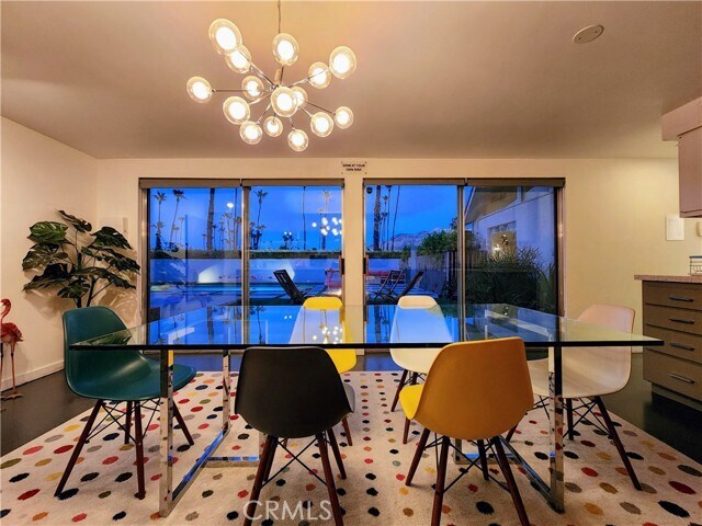 Building Photo - 2499 S Palm Canyon Dr