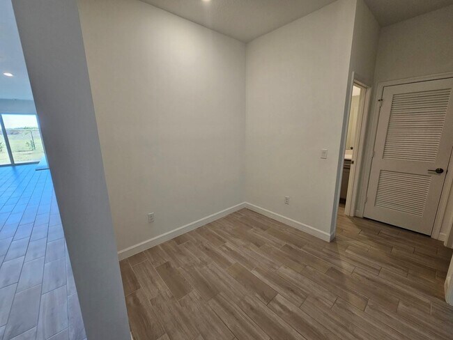 Building Photo - 1374 Tangled Orchard Tr