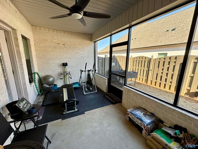 Building Photo - 414 Raleigh Elm Dr