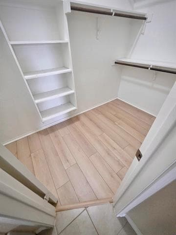 Building Photo - 1100 Lake Woodland Dr