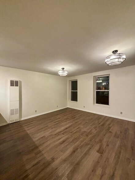 Building Photo - 149 Jay St