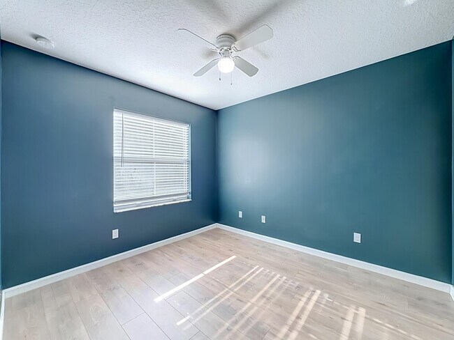Building Photo - 57 Atwell Dr