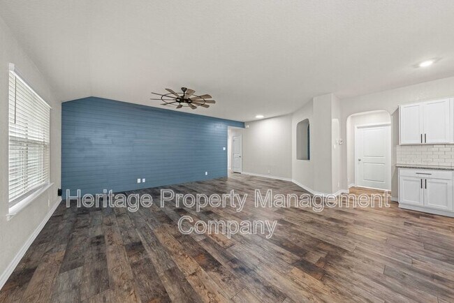 Building Photo - 148 Sage Sparrow