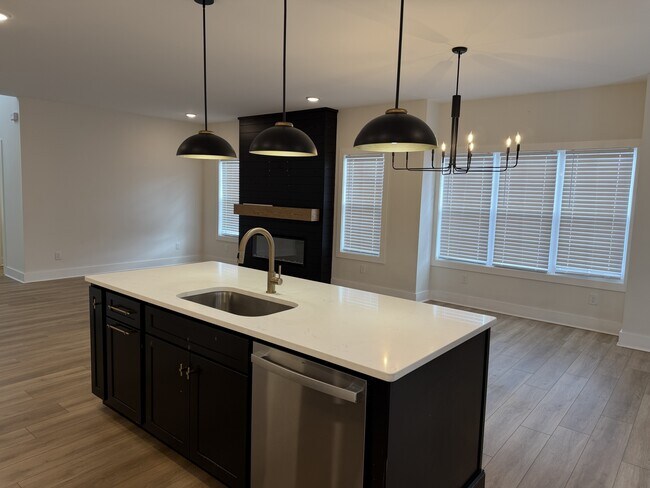 Building Photo - 276 Tahoe Wy