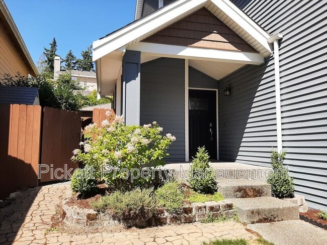 Primary Photo - 11027 Pansy Pl NW