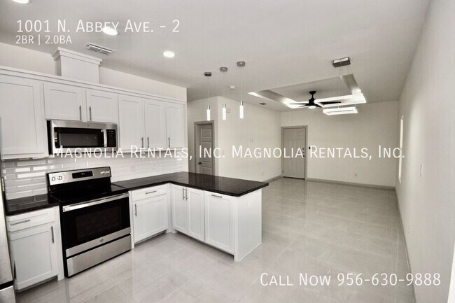 Building Photo - 1001 N Abbey Ave