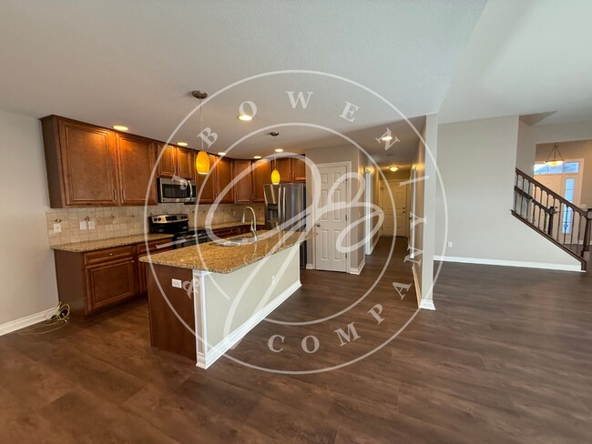 Building Photo - Beautiful  3-4 bedroom Sylvania Villa with...