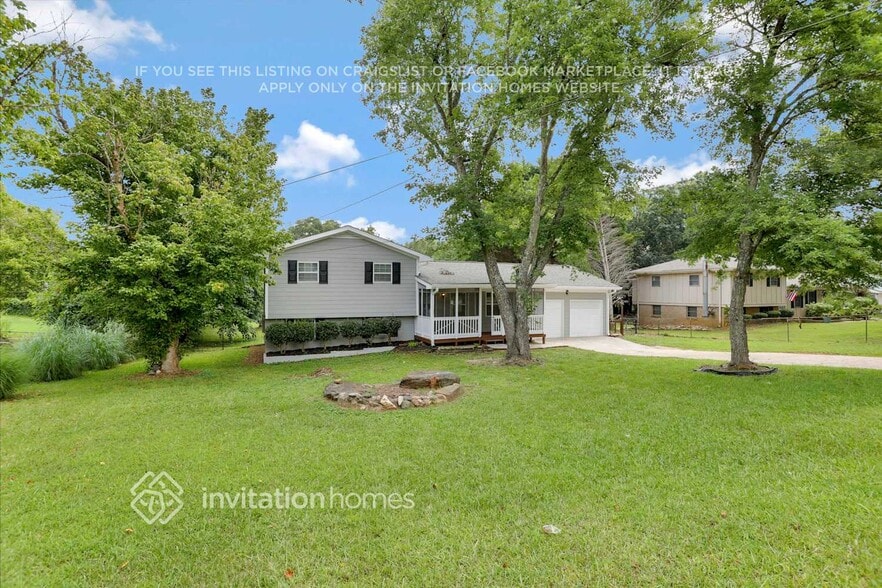 Primary Photo - 51 Primrose Ln