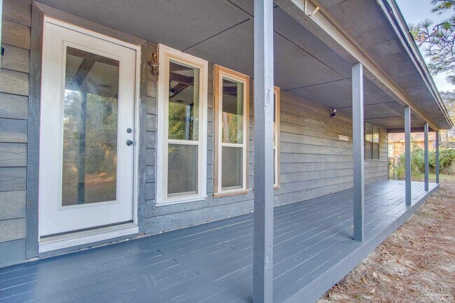 Building Photo - 5910 Limestone Rd