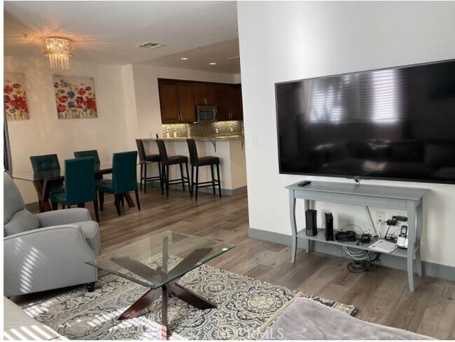 Building Photo - 21301 Erwin St