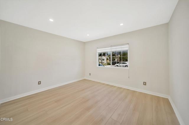 Building Photo - 708 Arden Ave