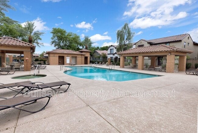 Building Photo - 2581 S Penrose Dr