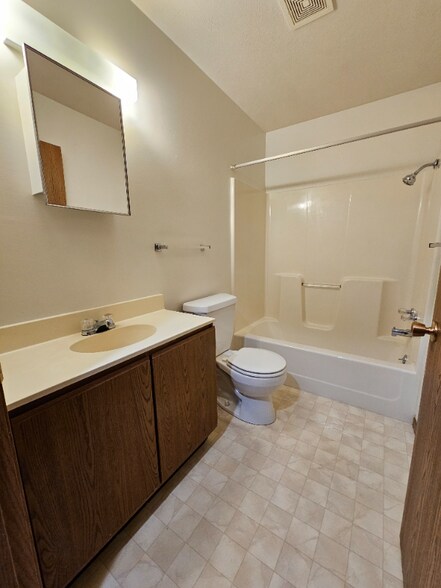 Building Photo - 111 5th Ave