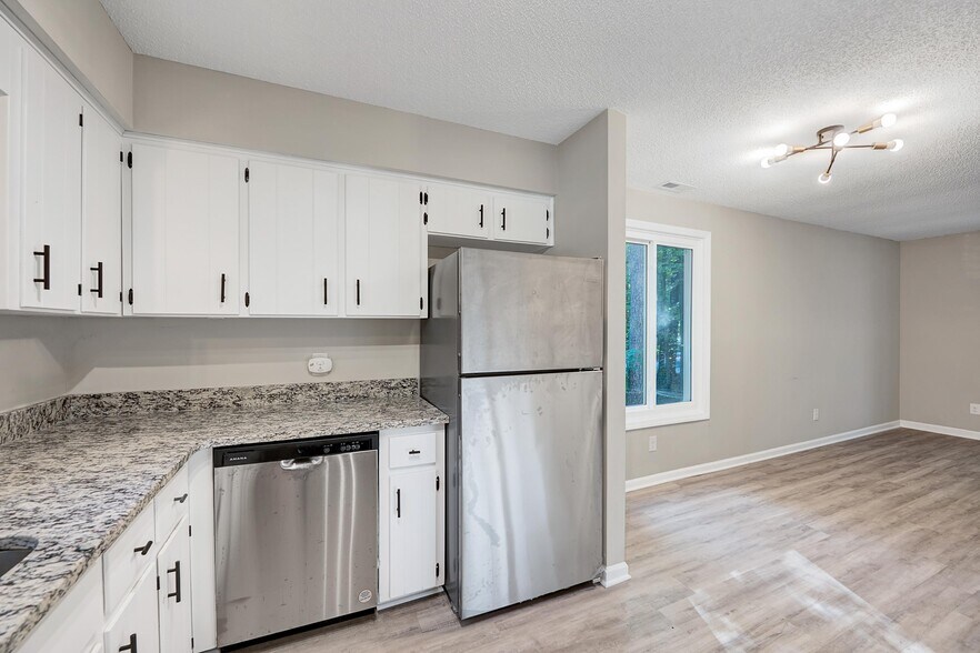 Building Photo - 4115 Arckelton Dr