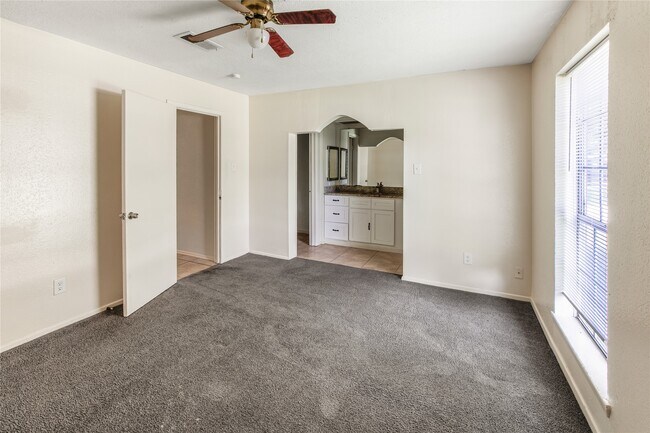 Building Photo - 4503 McCleester Dr