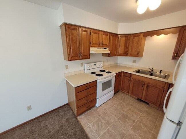 Building Photo - 1137-1143 66th Street