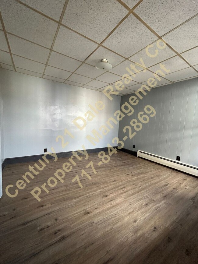 Building Photo - 815 Locust St