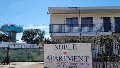 Building Photo - 306 North St