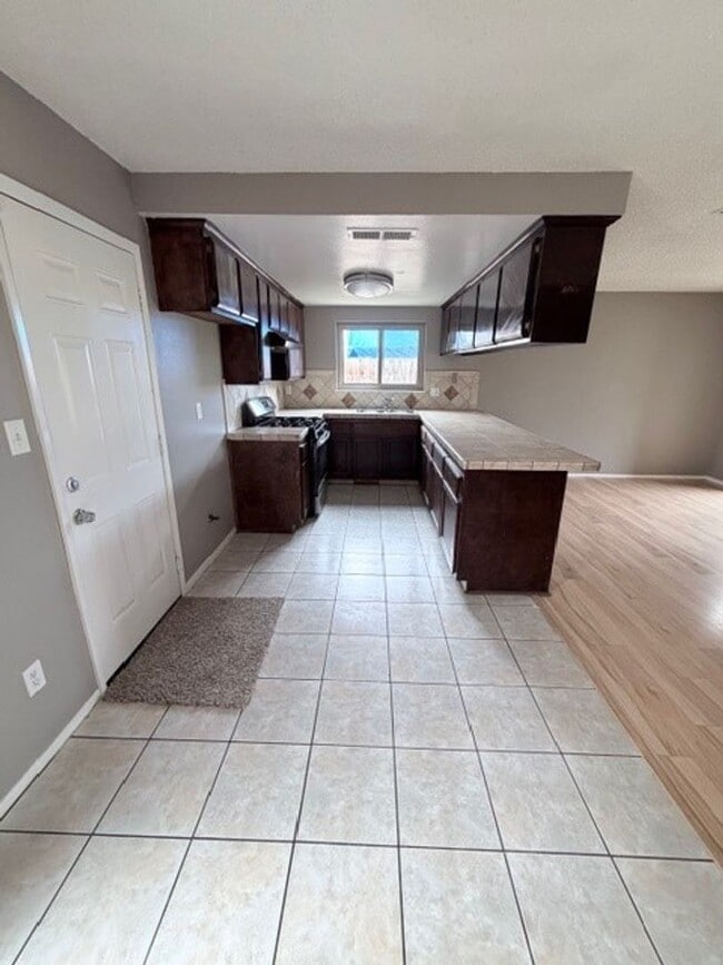 Building Photo - 4508 Blossom Valley Ln