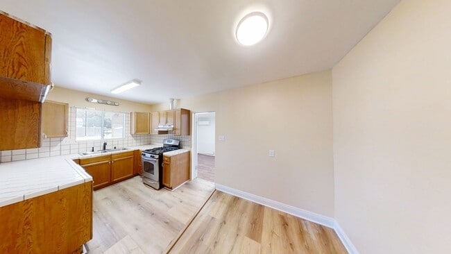 Building Photo - 3 Bedroom 2 Bathroom House in Beaumont, Ca.