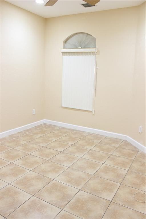 Building Photo - 10670 Old Hammock Wy