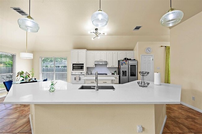Building Photo - 6006 Barletta Rd