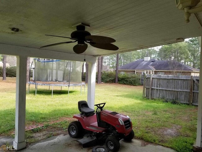 Building Photo - 2541 Westover Dr