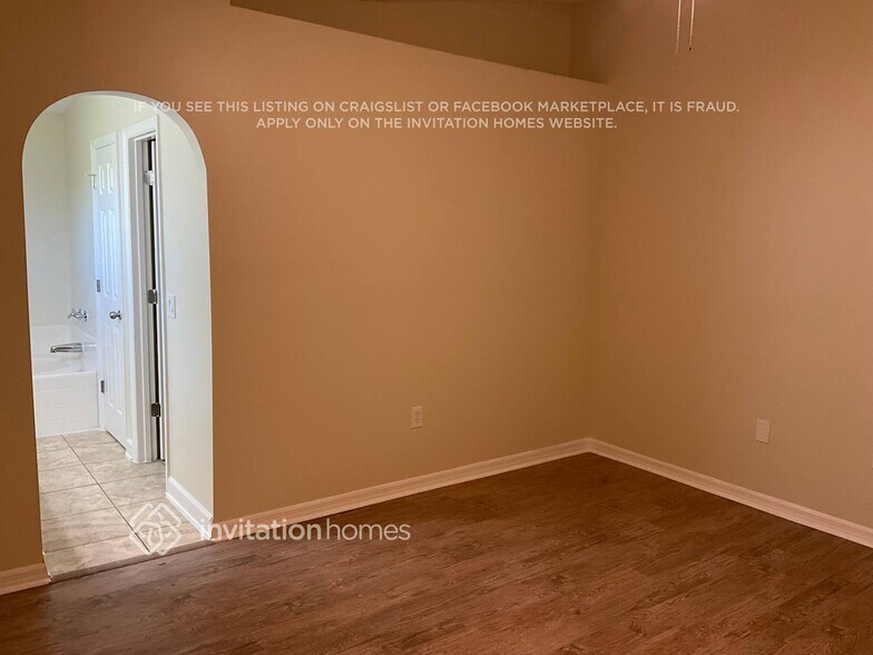 Building Photo - 10032 Tikimber Ln
