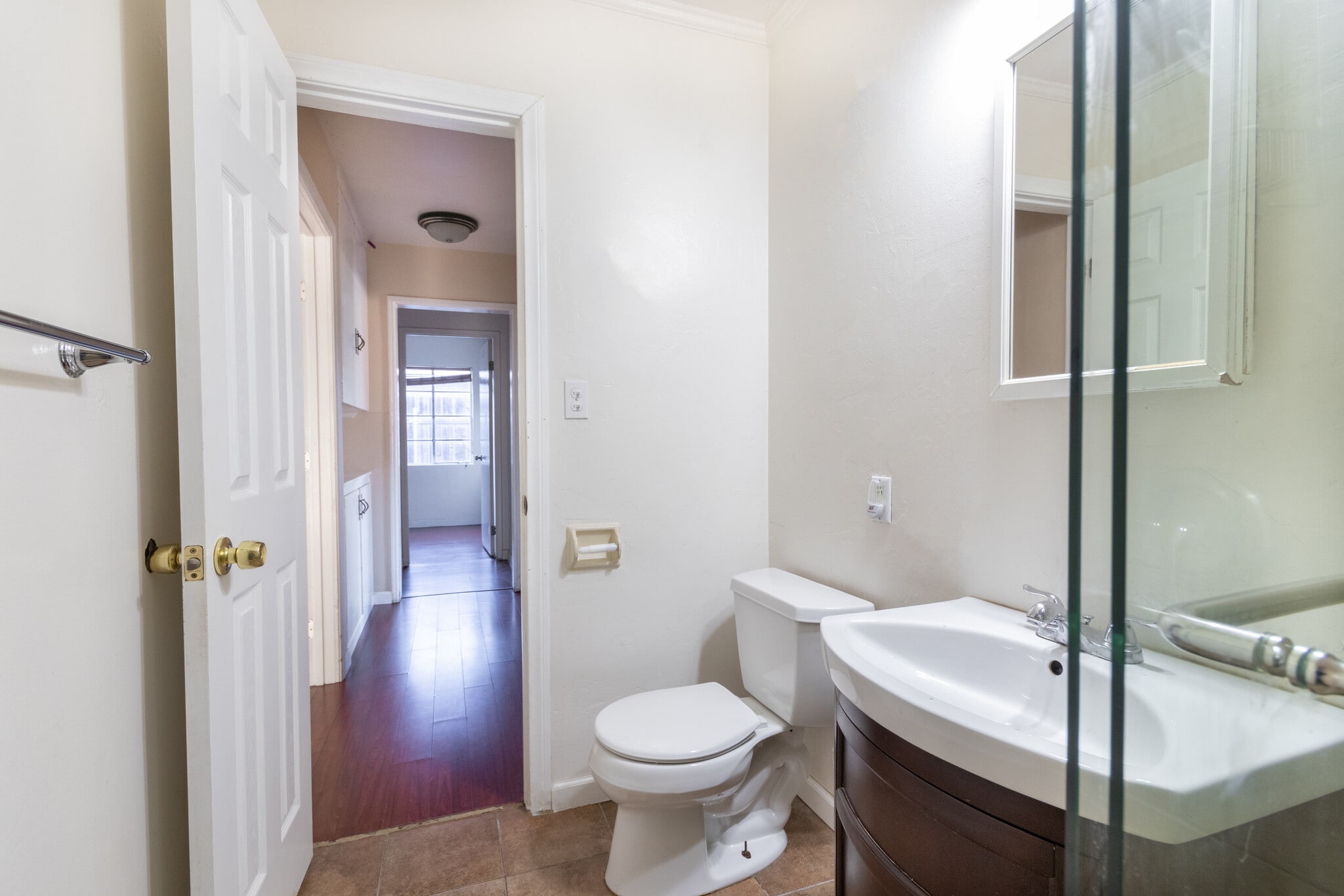 Building Photo - 5156 Ewing St