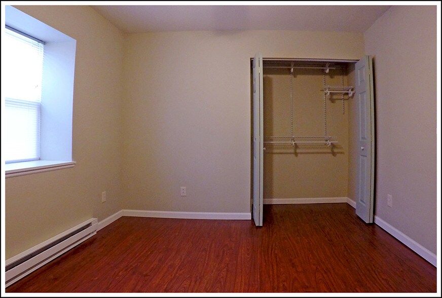 2nd Bedroom - 518 Main St