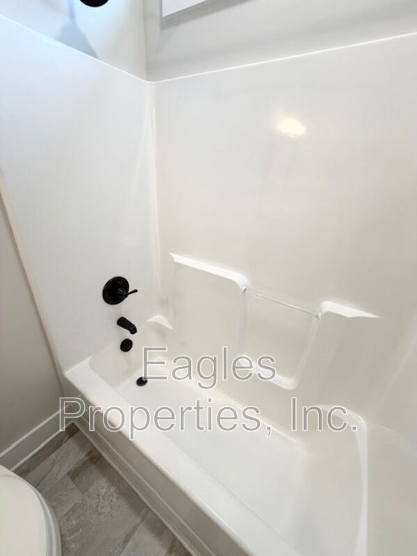 Building Photo - 609 Tuscany Cir