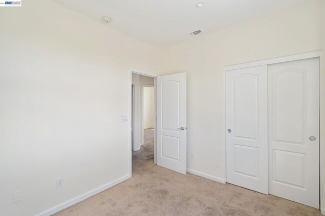 Building Photo - 7981 Bellina St