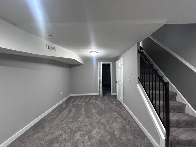 Building Photo - Baltimore - 4 Bedrooms and 2 baths Available!