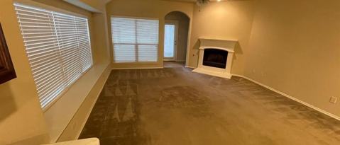 Building Photo - 9012 Waterman Dr