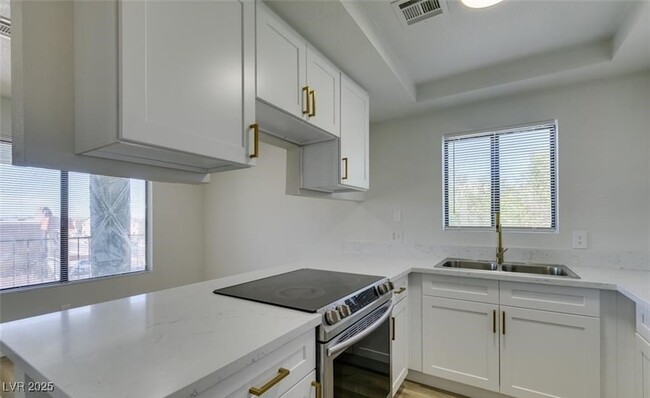 Building Photo - 6932 Kilgore Dr