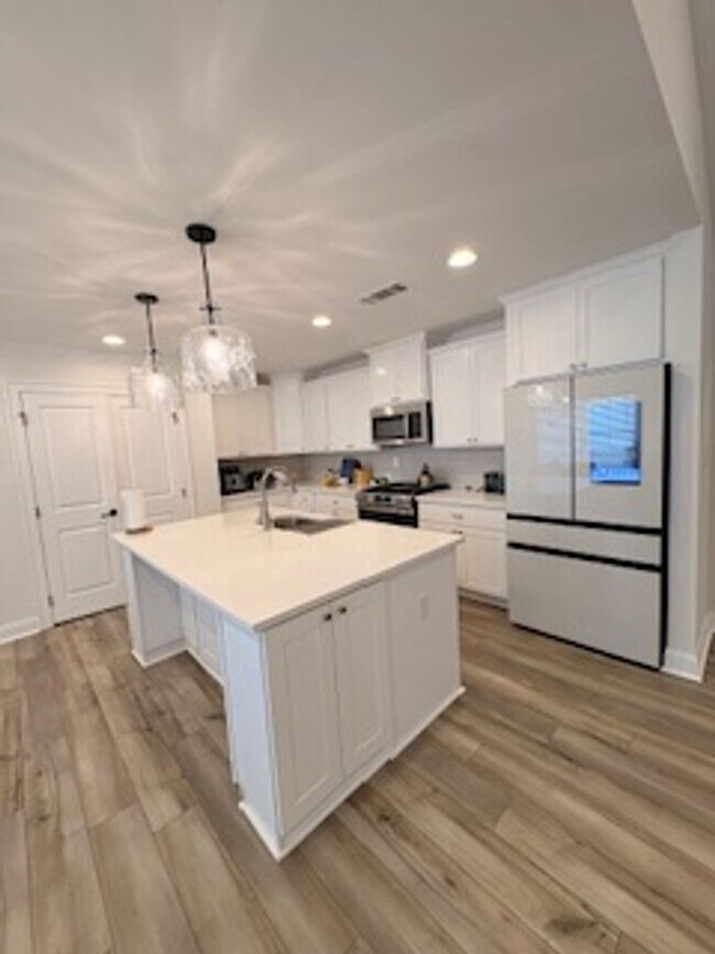 Building Photo - Available March!