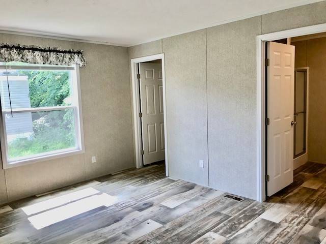 Building Photo - 121 Fernald Dr