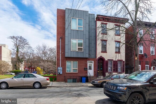 Building Photo - 853 N 20th St